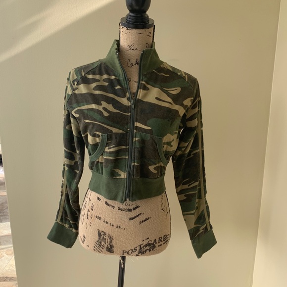 Rothco cropped camouflage sweatshirt - Picture 4 of 6